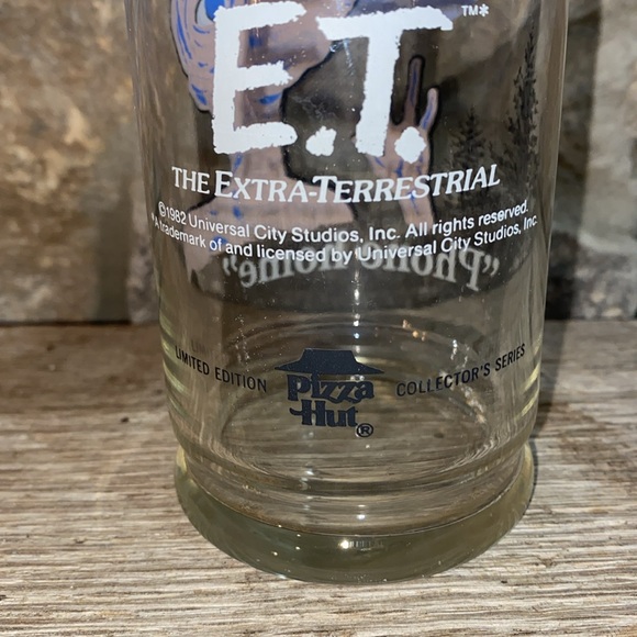 Retro 1982 E.T. X Pizza Hut. 16oz. - Picture 10 of 12